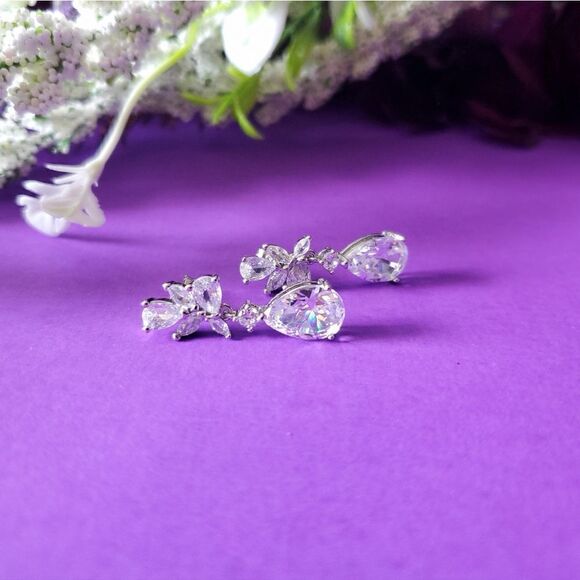 Clear White Diamond Drop Dangle Earrings on 925 Sterling Silver Women's - Picture 3 of 6